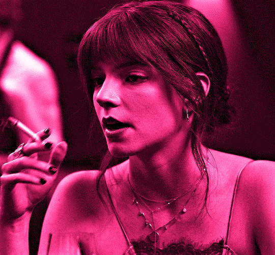 Erin / Margot Mills - Anya Taylor-Joy (The Menu) Erin / Margot Mills - Anya Taylor-Joy (The Menu)